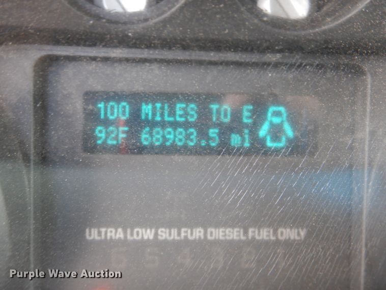 image for item GY9879 2012 Ford F550 Super Duty  Crew Cab utility bed truck with crane