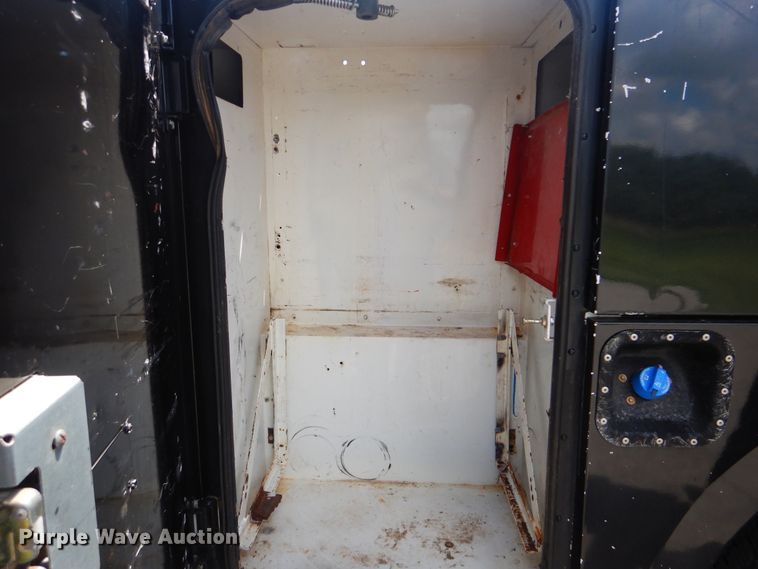 image for item GY9879 2012 Ford F550 Super Duty  Crew Cab utility bed truck with crane