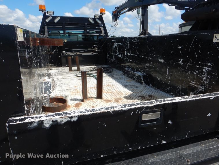image for item GY9879 2012 Ford F550 Super Duty  Crew Cab utility bed truck with crane