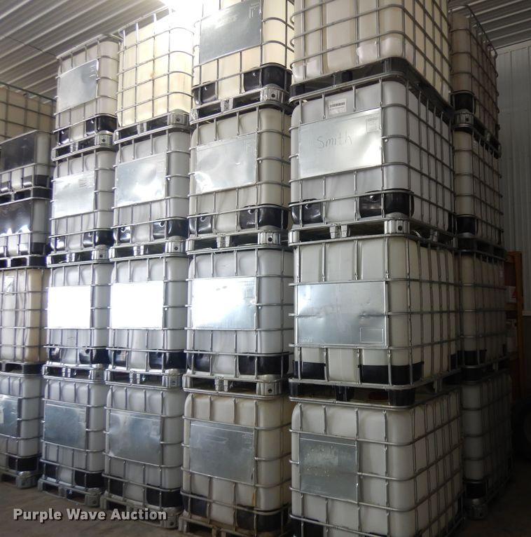 image for item HA9343 Approximately 32 totes