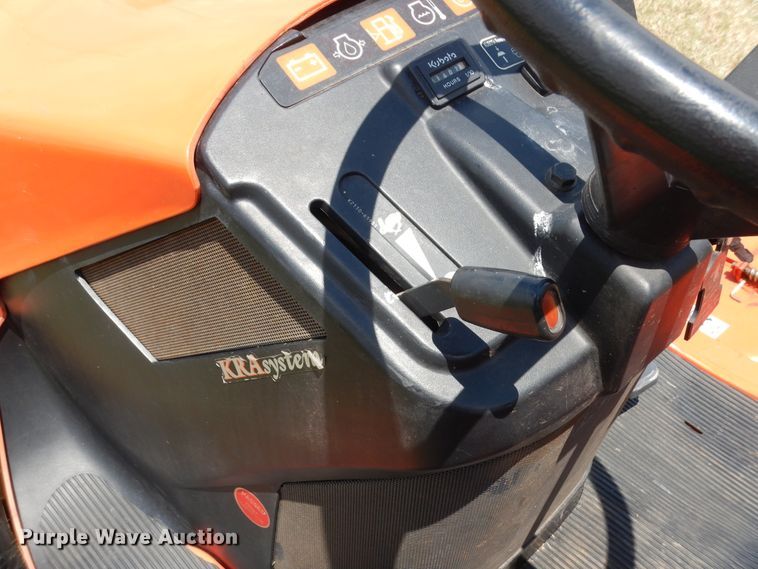 image for item HB9269 Kubota G2160 lawn mower