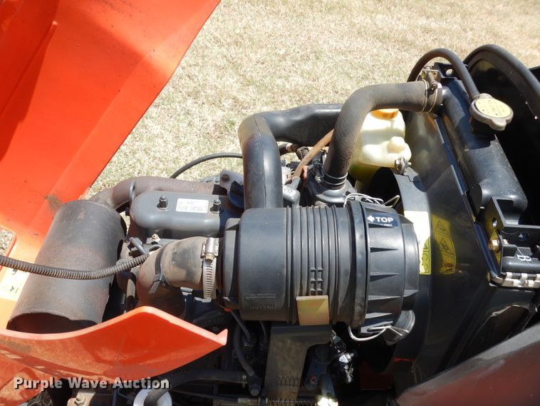 image for item HB9269 Kubota G2160 lawn mower