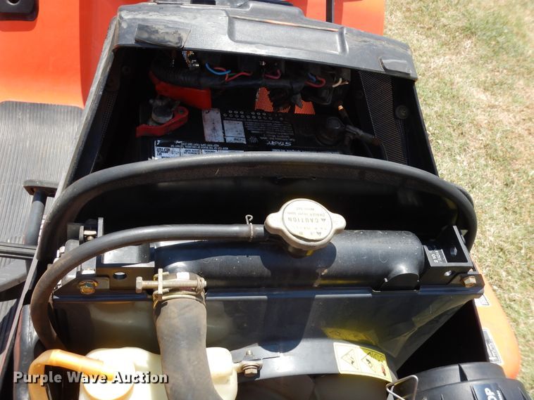 image for item HB9269 Kubota G2160 lawn mower