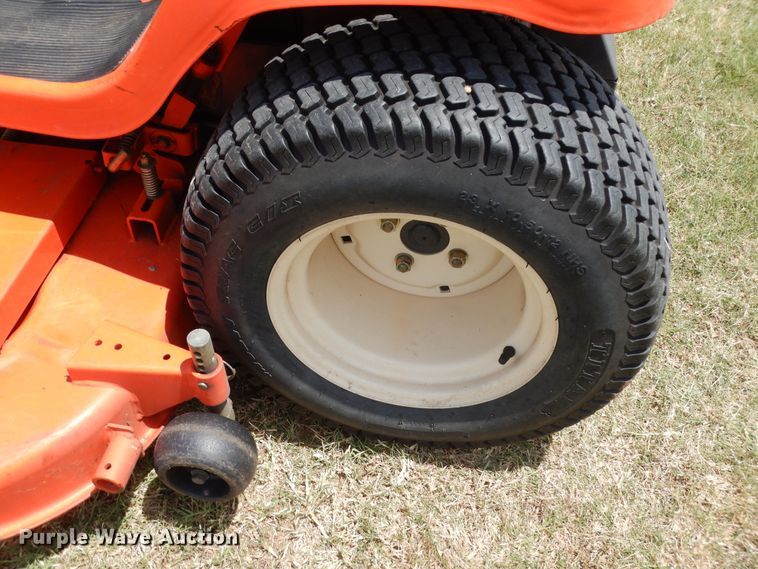 image for item HB9269 Kubota G2160 lawn mower