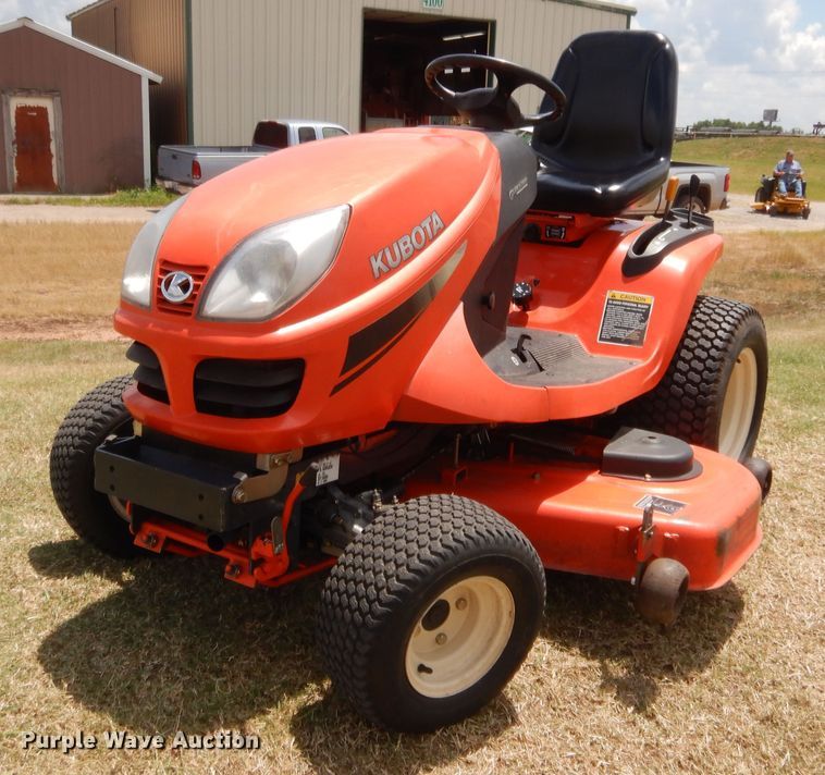 image for item HB9270 Kubota GR2110 lawn mower