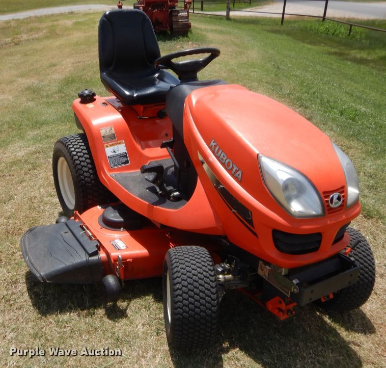 image for item HB9270 Kubota GR2110 lawn mower