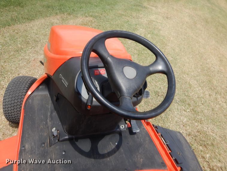 image for item HB9270 Kubota GR2110 lawn mower