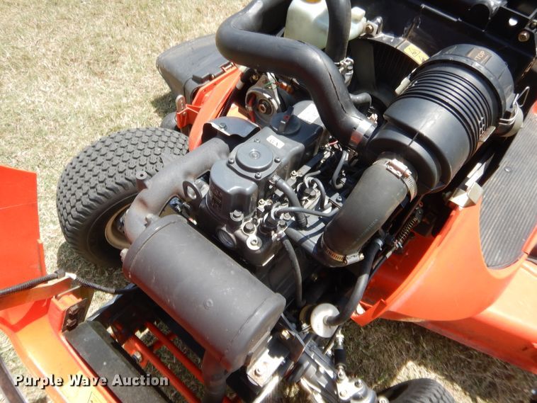 image for item HB9270 Kubota GR2110 lawn mower