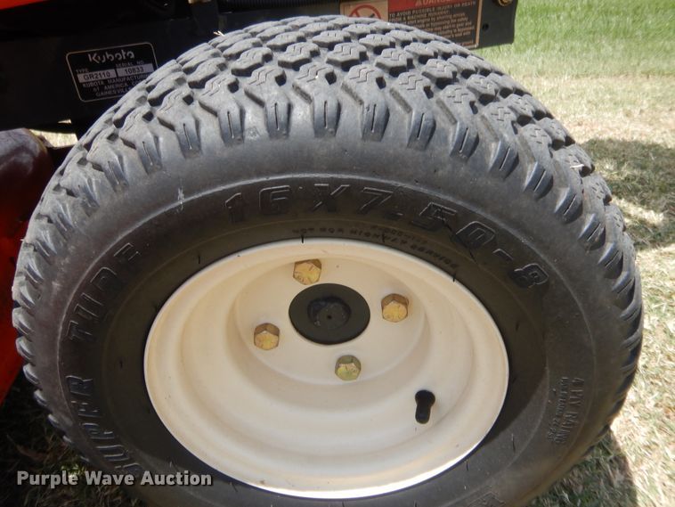 image for item HB9270 Kubota GR2110 lawn mower