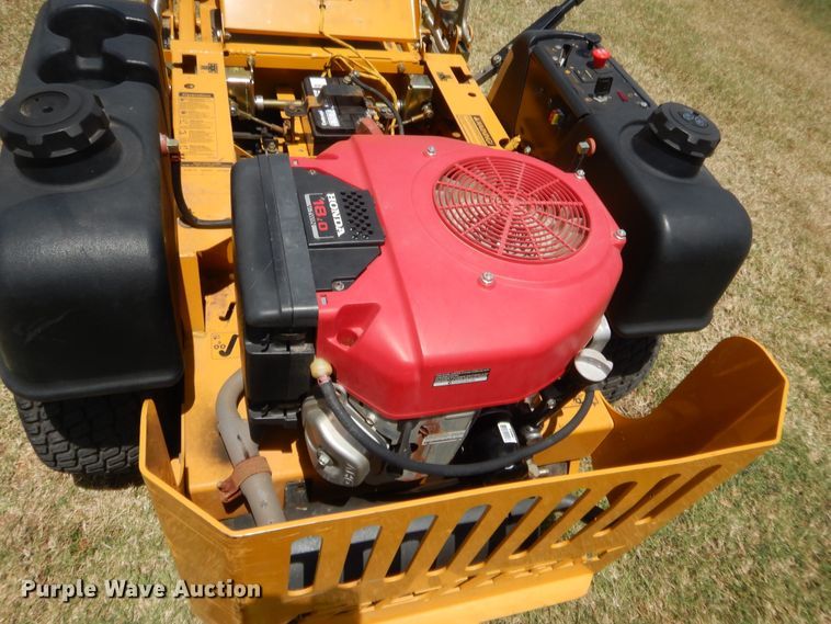 image for item HB9273 Hustler FasTrak ZTR lawn mower