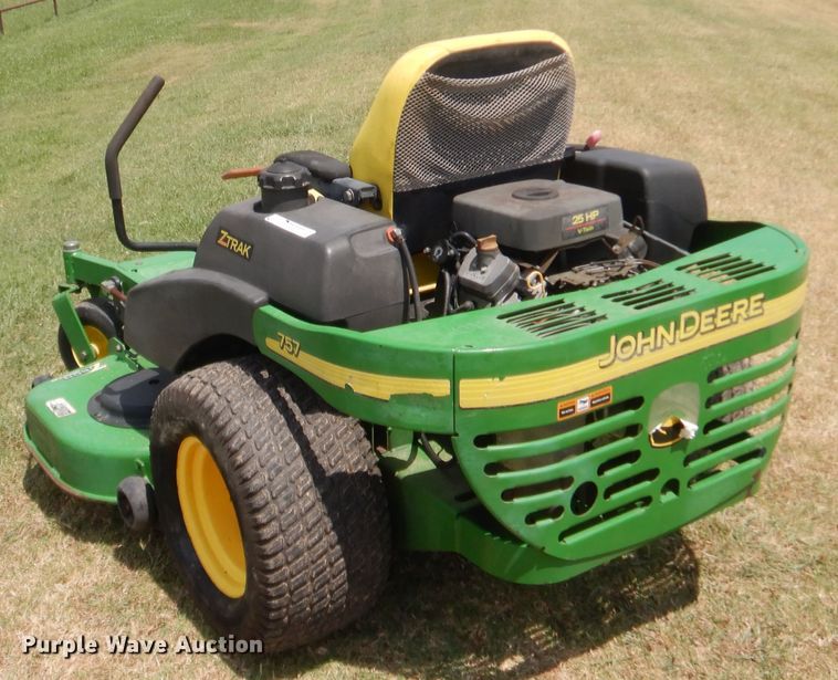image for item HB9275 John Deere ZTrak 757 ZTR lawn mower