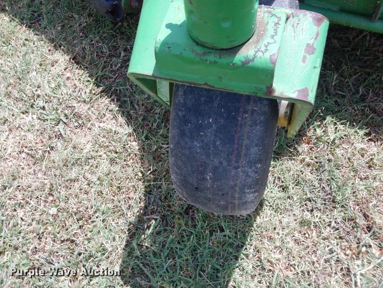 image for item HB9275 John Deere ZTrak 757 ZTR lawn mower