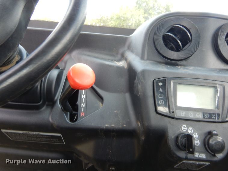 image for item HB9276 2015 Kubota RTV-X1100C  utility vehicle