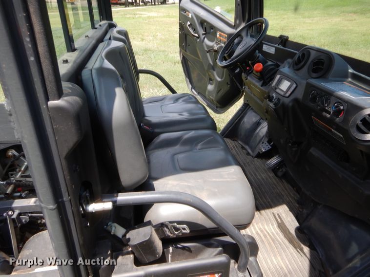 image for item HB9276 2015 Kubota RTV-X1100C  utility vehicle