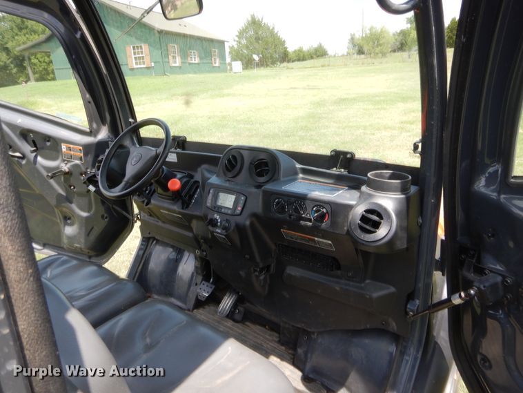 image for item HB9276 2015 Kubota RTV-X1100C  utility vehicle