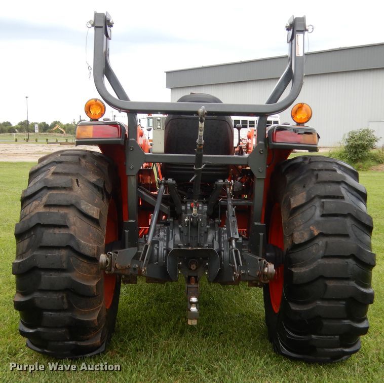 image for item HB9326 Kubota MX5200  tractor