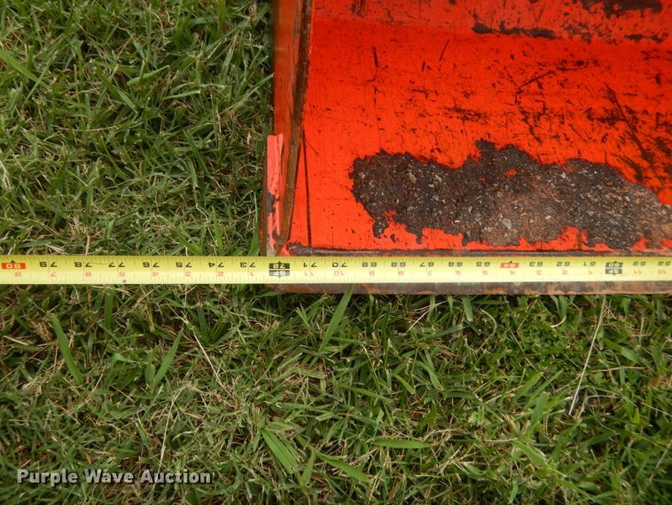 image for item HB9326 Kubota MX5200  tractor