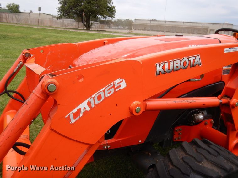 image for item HB9326 Kubota MX5200  tractor