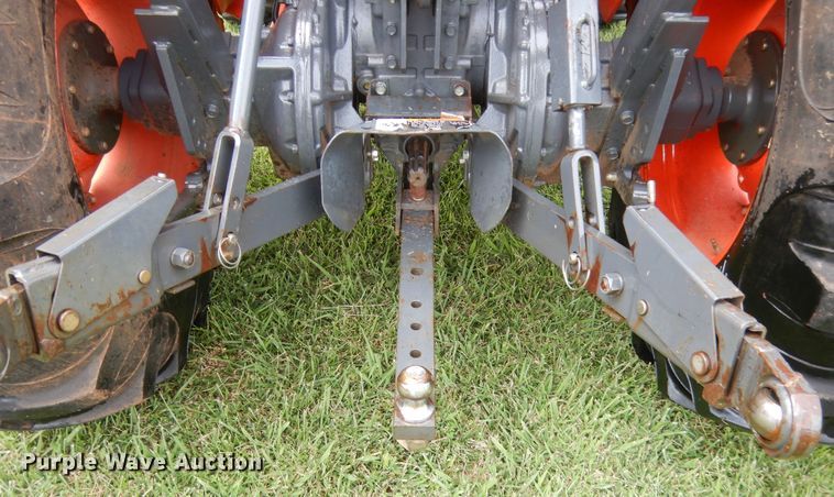 image for item HB9326 Kubota MX5200  tractor