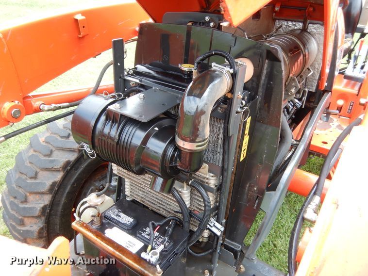 image for item HB9326 Kubota MX5200  tractor