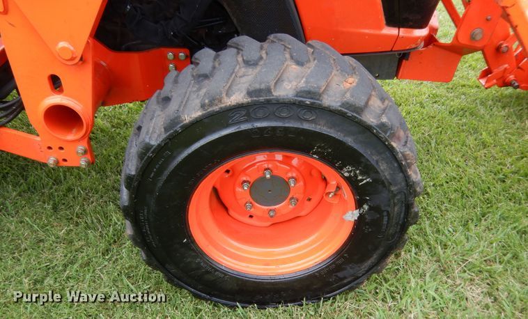 image for item HB9326 Kubota MX5200  tractor