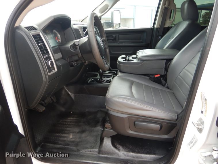 image for item HC9074 2015 Dodge Ram 5500HD  winch truck