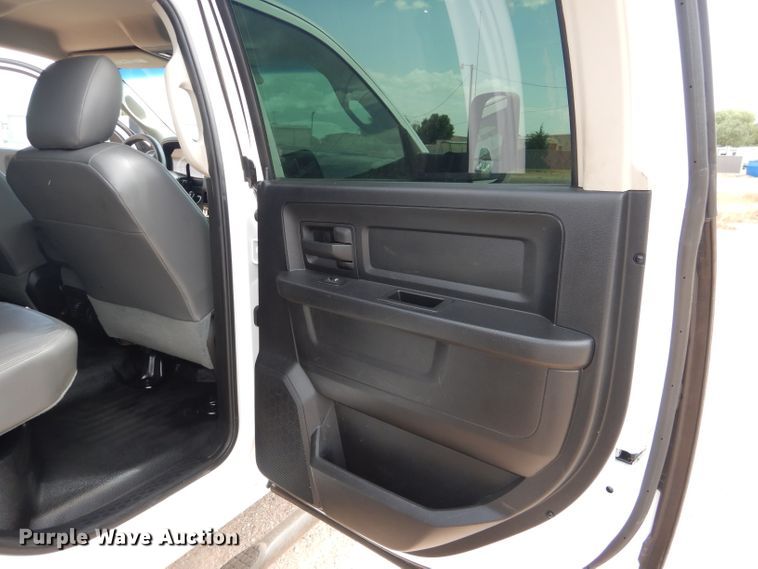 image for item HC9074 2015 Dodge Ram 5500HD  winch truck