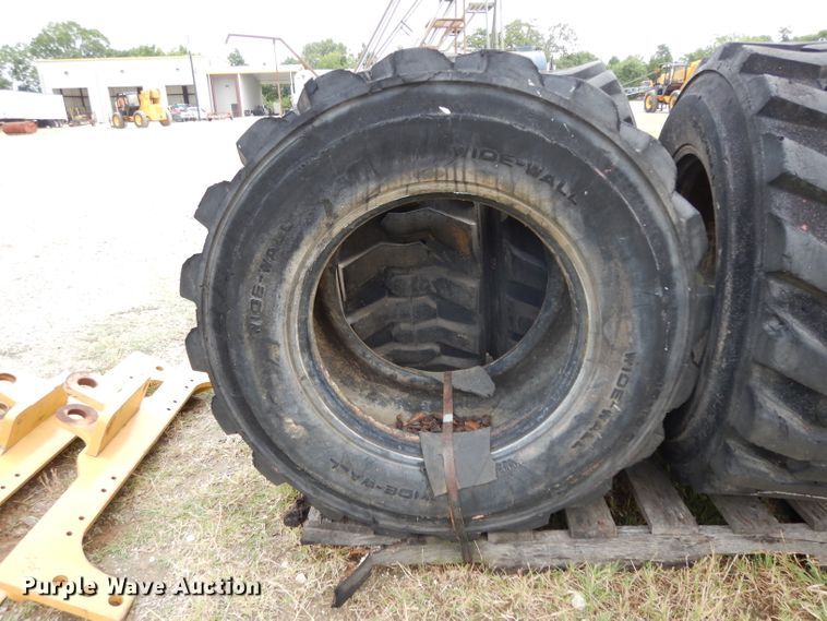 image for item HC9659 Tires and tracks