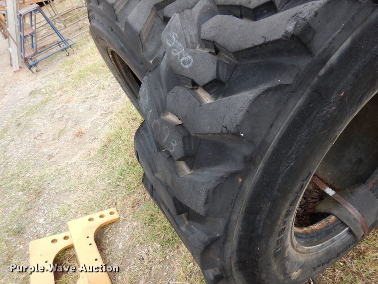 image for item HC9659 Tires and tracks