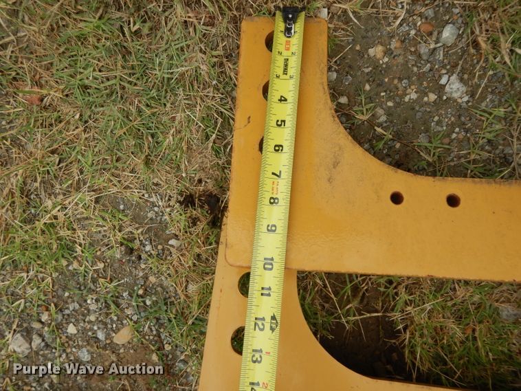 image for item HC9659 Tires and tracks