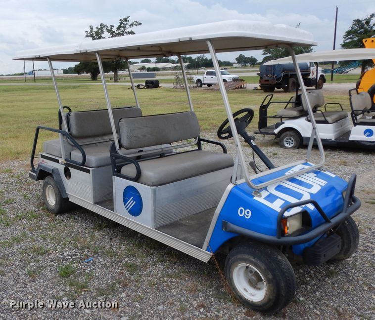 image for item HC9667 2010 Club Car Transporter 6 golf cart