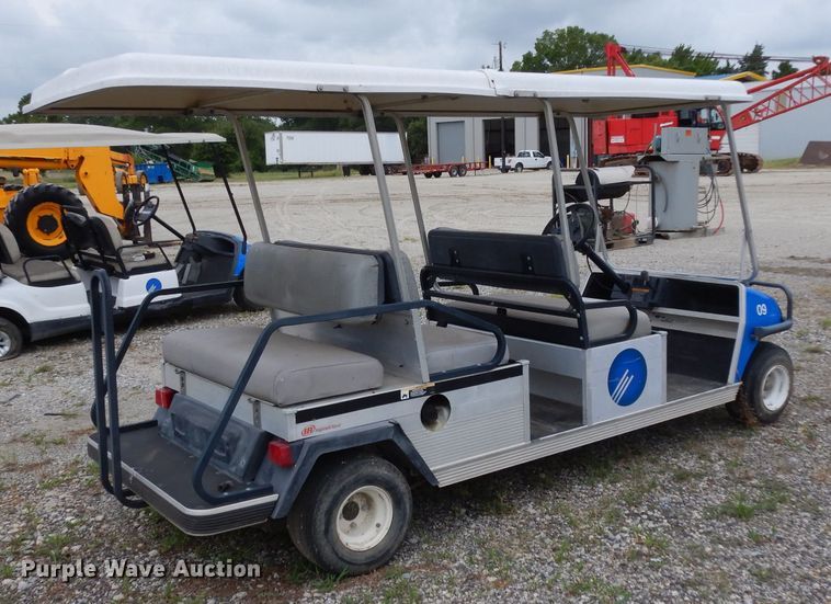 image for item HC9667 2010 Club Car Transporter 6 golf cart