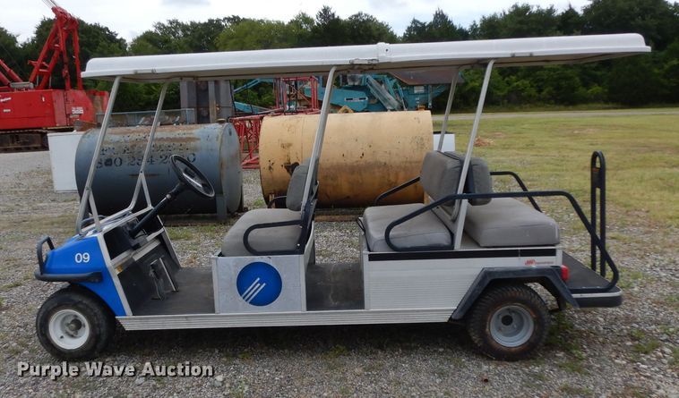 image for item HC9667 2010 Club Car Transporter 6 golf cart