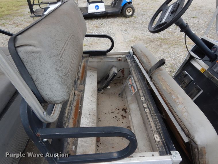 image for item HC9667 2010 Club Car Transporter 6 golf cart