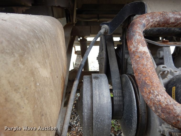 image for item HC9667 2010 Club Car Transporter 6 golf cart