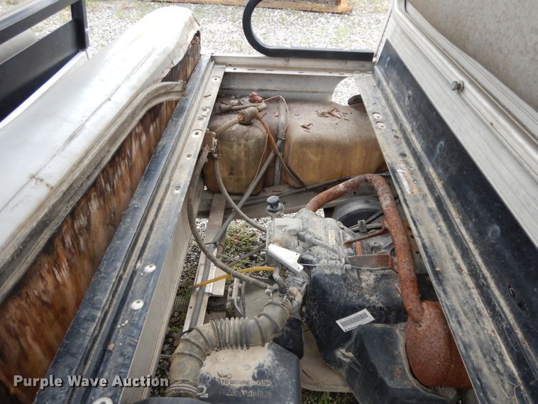 image for item HC9667 2010 Club Car Transporter 6 golf cart