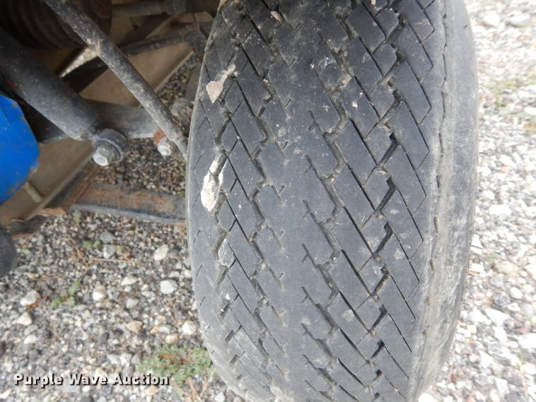 image for item HC9667 2010 Club Car Transporter 6 golf cart