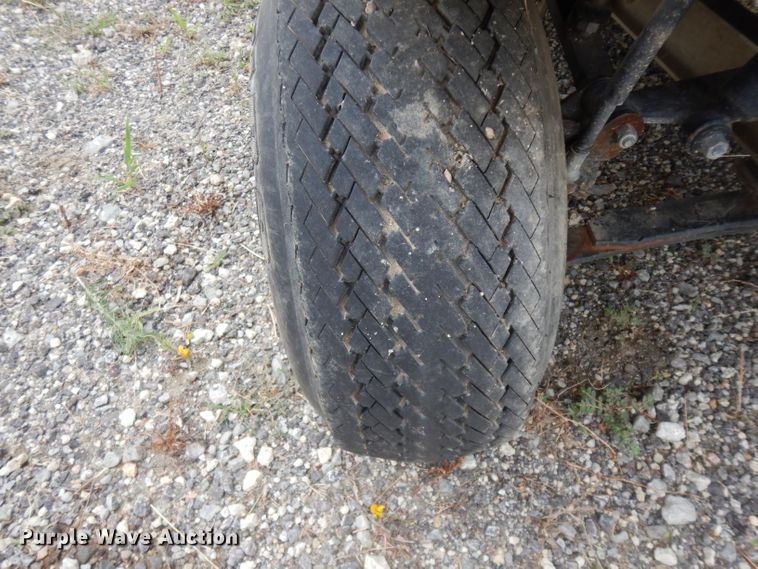 image for item HC9667 2010 Club Car Transporter 6 golf cart