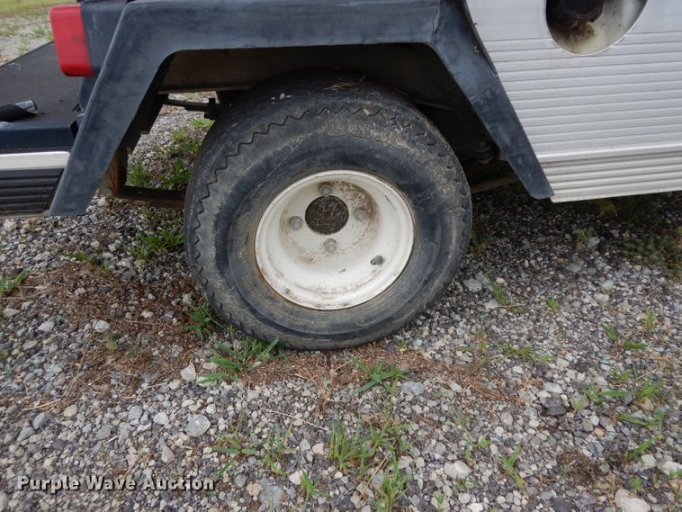 image for item HC9667 2010 Club Car Transporter 6 golf cart