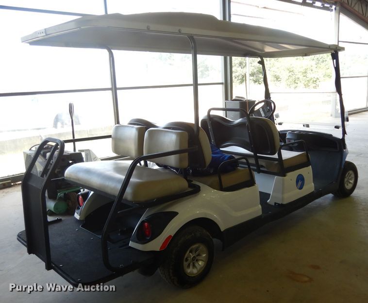 image for item HC9680 2010 Yamaha golf cart