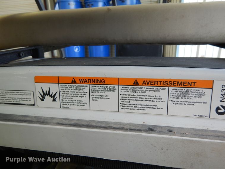 image for item HC9680 2010 Yamaha golf cart