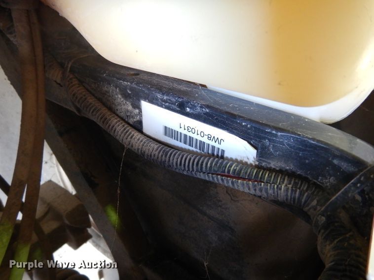 image for item HC9680 2010 Yamaha golf cart