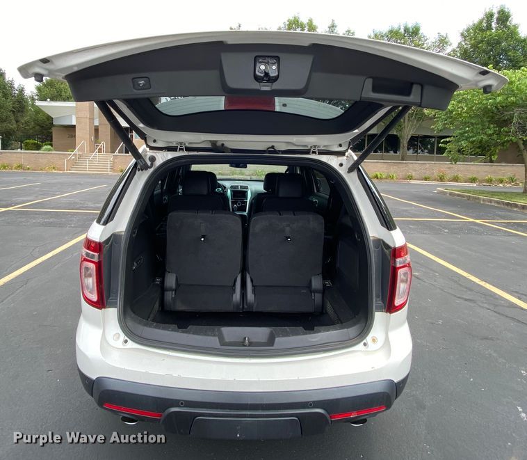 image for item HG9123 2014 Ford Explorer Limited  SUV