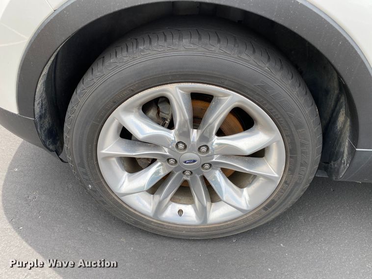 image for item HG9123 2014 Ford Explorer Limited  SUV