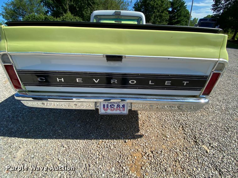 image for item HG9159 1972 Chevrolet C10  pickup truck