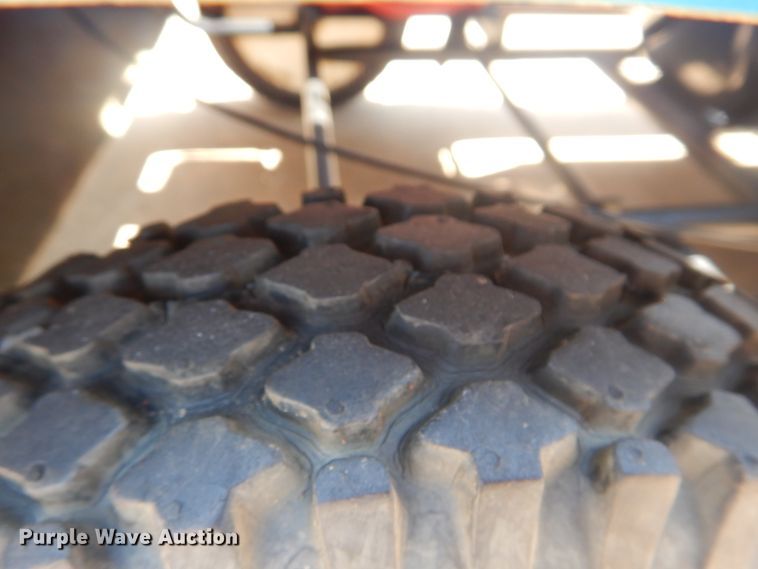 image for item HJ9814 F.W. & Associates mini car