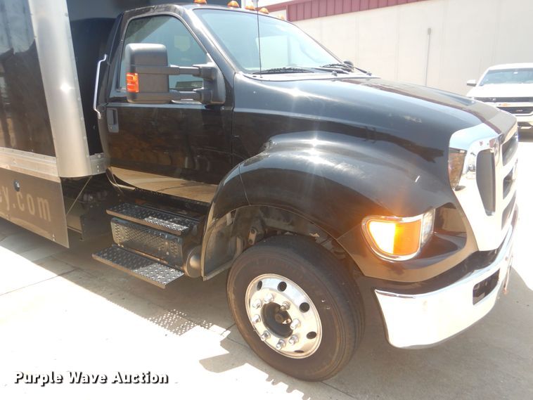 image for item HJ9815 2012 Ford F650 Super Duty  box truck