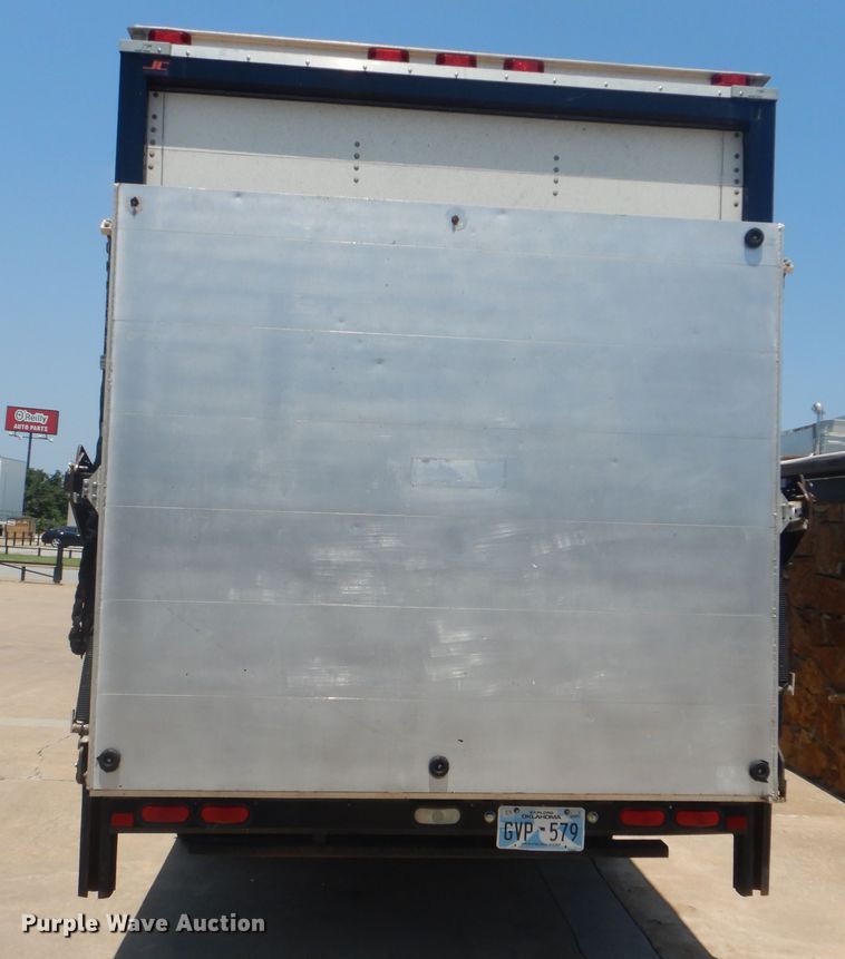 image for item HJ9815 2012 Ford F650 Super Duty  box truck