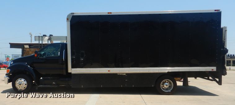 image for item HJ9815 2012 Ford F650 Super Duty  box truck