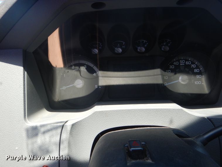 image for item HJ9815 2012 Ford F650 Super Duty  box truck